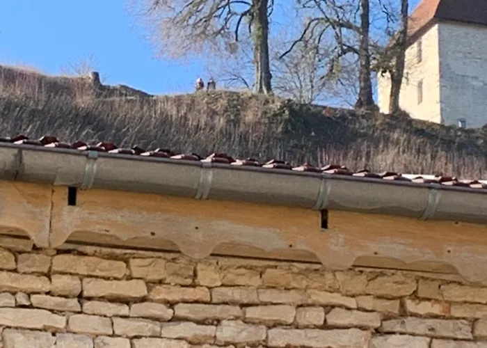 Jolie Maison Dans Petit Village